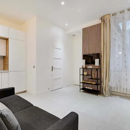 Familial Cosy A 3 Proche Marais Apartment